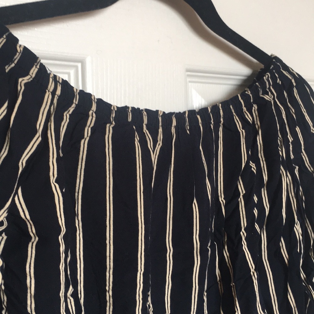 Brandy Melville striped crop top - Picture 2 of 5